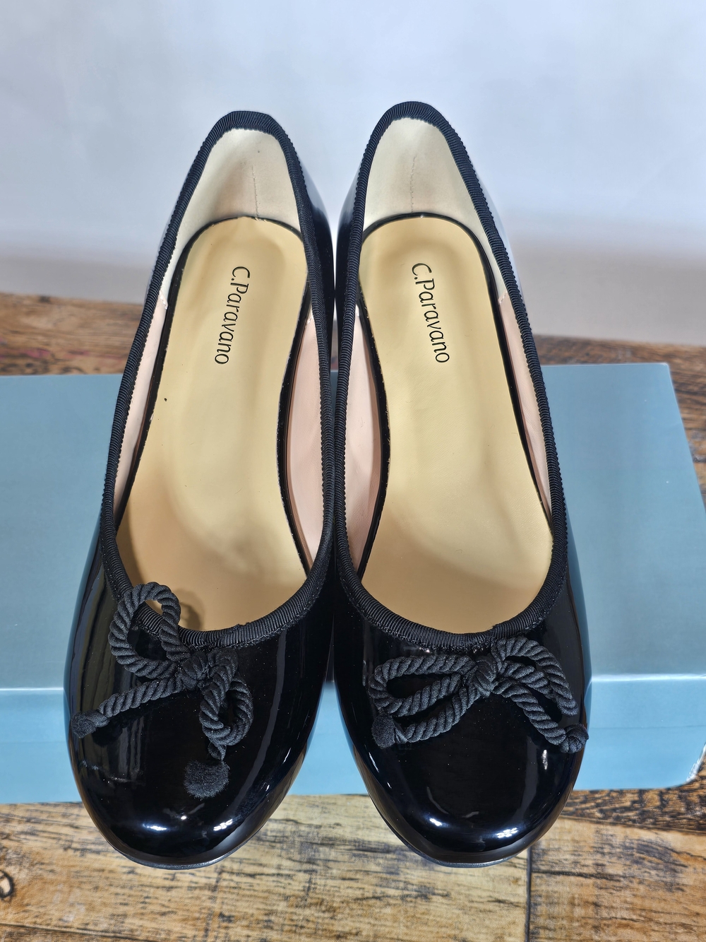 C. Paravano Bow knotted Ballet Block Heels Lacy Size 8 - Picture 5 of 16